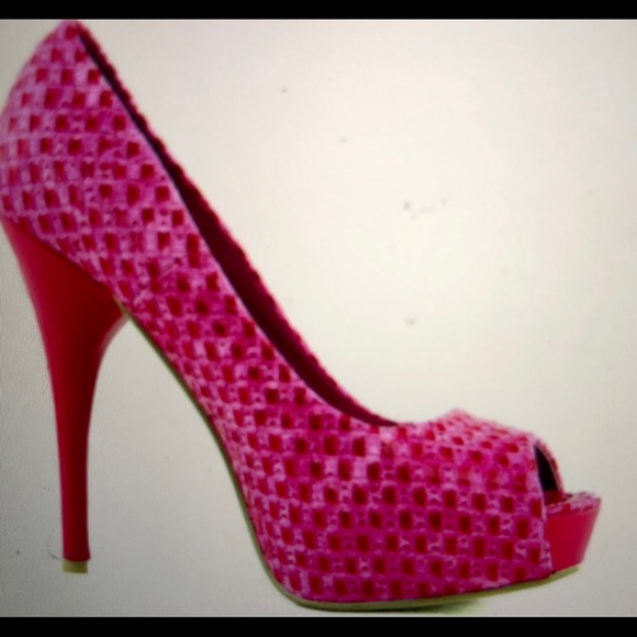 NWT DB DK Fashion Quilted Peep Toe Stillettos - Picture 1 of 8